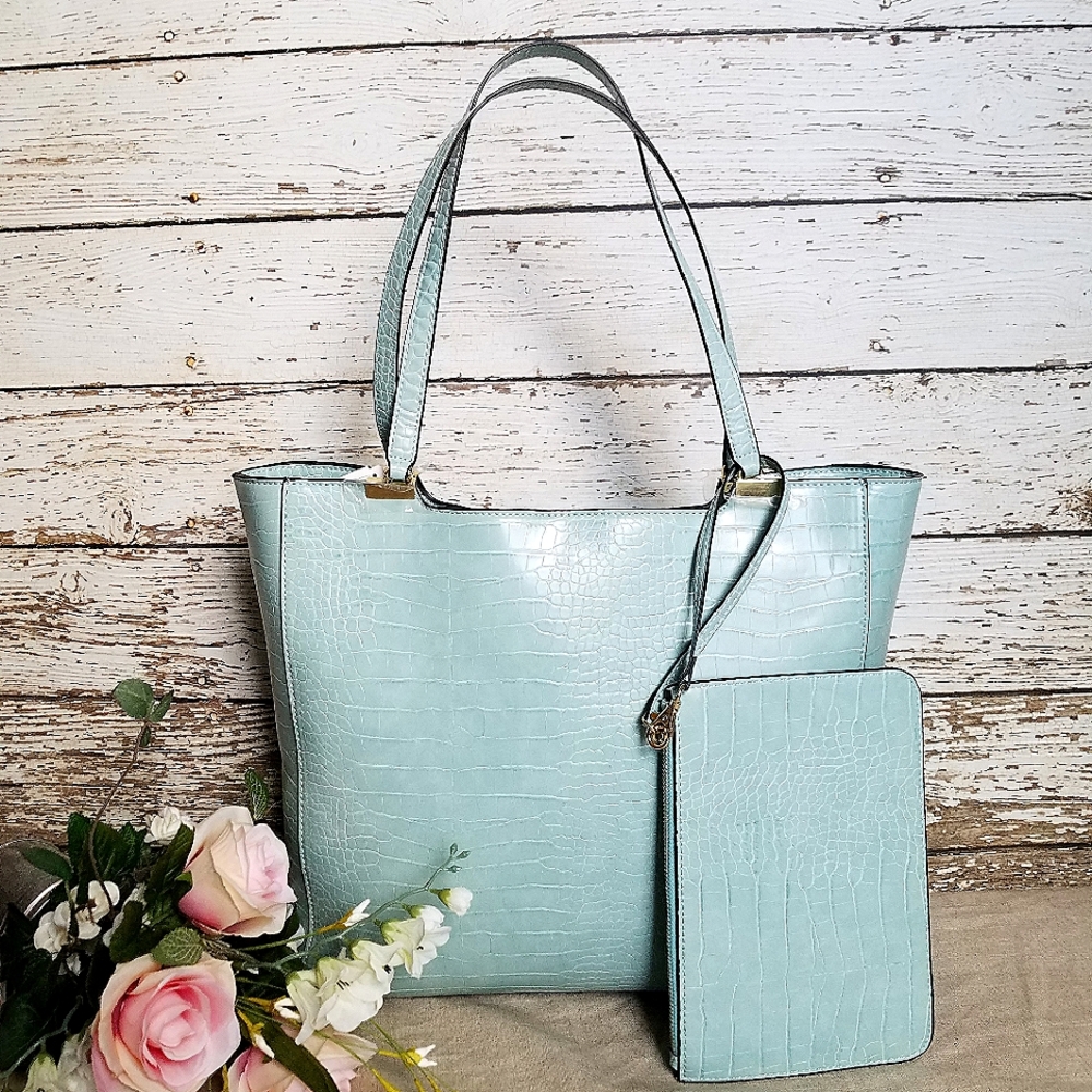 Neiman Marcus Tote Set